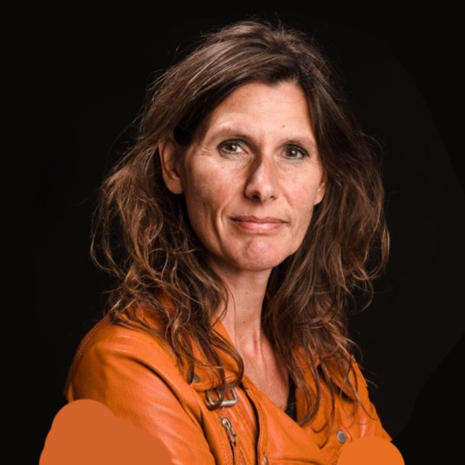 Ester Wijnen